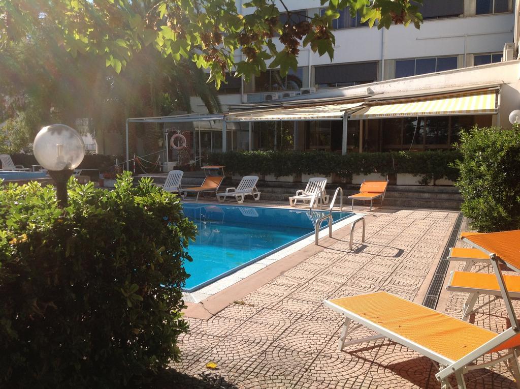 Hotel Anxanum Λαντσιάνο Εξωτερικό φωτογραφία